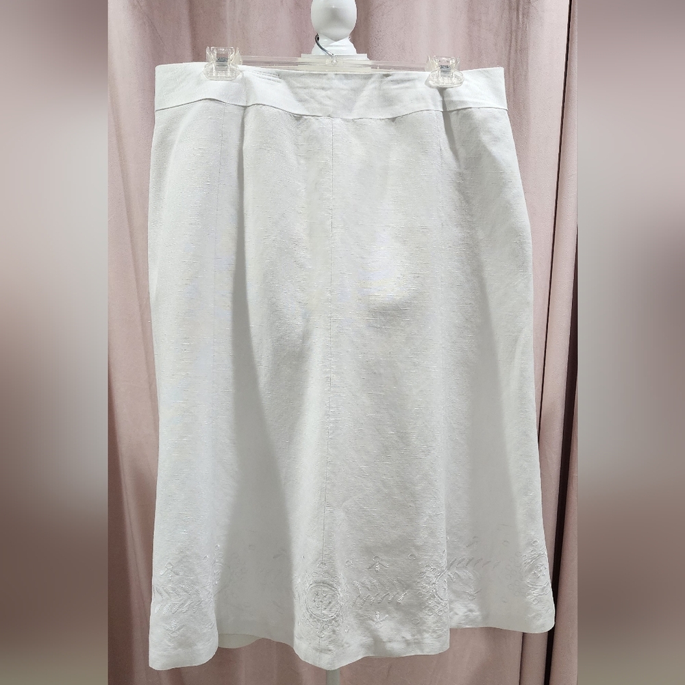 Covington White skirt size 12
